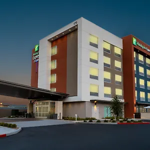 מלון Express & - Vegas - E Tropicana By Ihg, לאס וגאס