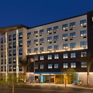 Tru By Hilton Vegas Airport Nv Hotel